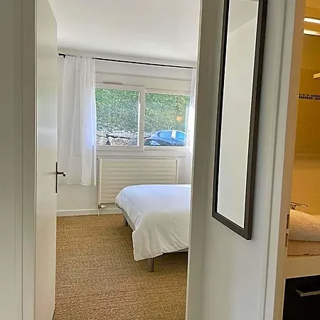 Camp De Base Sur Le Du Bourget Appart hôtel 3*